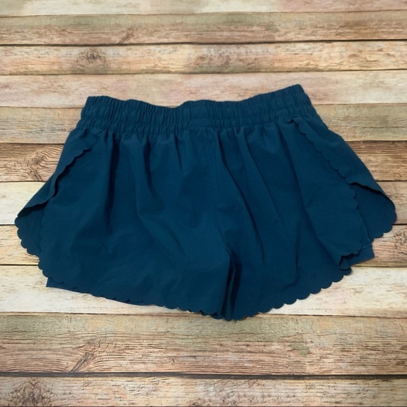 Victoria sport shorts - Picture 2 of 2